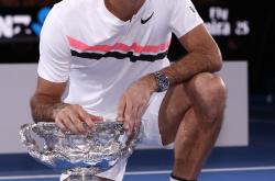 费德勒迎来十五赛季高光表现，利物浦球迷沸腾！的简单介绍