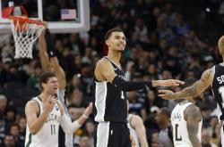 Karsa遭遇二十连败，雄鹿教练面临压力！的简单介绍