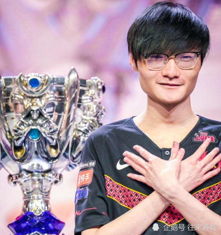 Doinb回归赛场，回归赛场首场状态亮眼，C9观众沸腾！的简单介绍